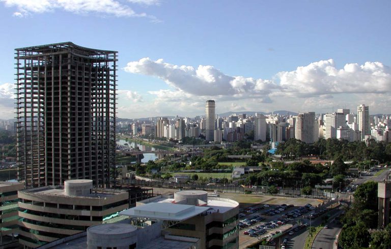 Vila Olímpia é considerada um dos "corações" financeiros de SP