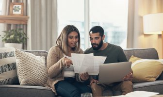 Como comprovar renda para comprar um imóvel? Veja como comprovar renda