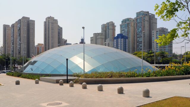 Explore pontos turísticos e culturais do bairro Alto da Boa Vista em SP. Confira também a mobilidade, oportunidades de lazer e comércio.