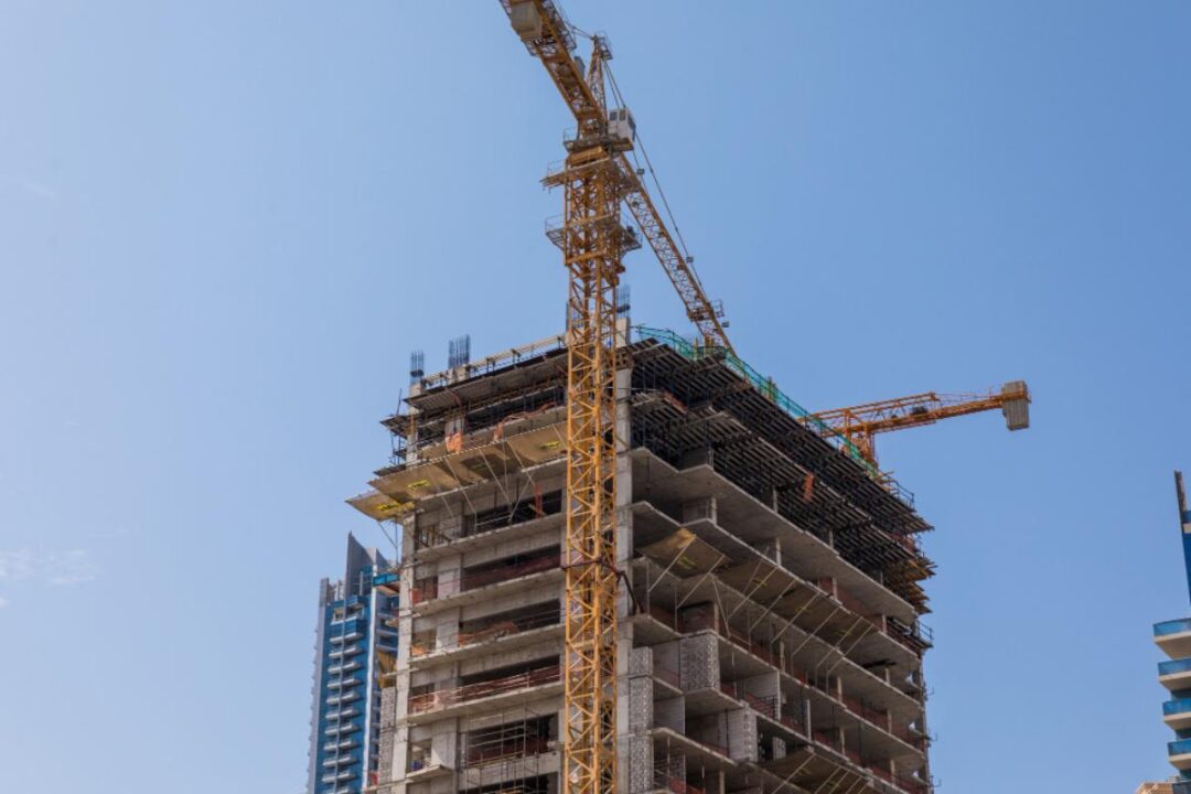 Empreendimento residencial sendo construído em São Paulo.