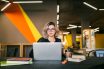 Profissional trabalhando em coworking em Moema