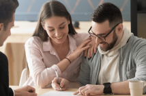 Motorista de app comprando apartamento
